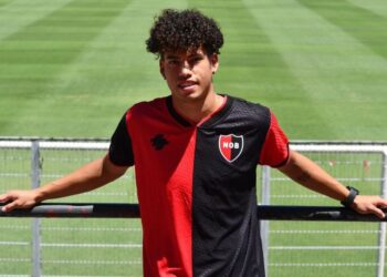 En la mira de Flamengo, astro venezolano firma su primer contrato profesional con Newell’s Old Boys