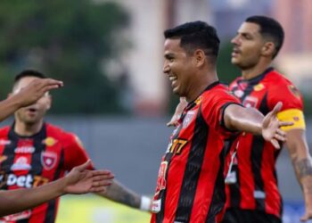 Fracasan las negociaciones con el club colombiano y Darvis Rodríguez ficha por el Rayo Zuliano