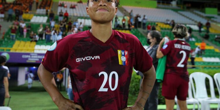 Vea los números de Dayana Rodríguez, ex-Grêmio , nuevo fichaje del Corinthians