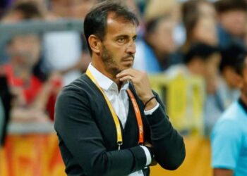 Conozca a Fernando Batista, el técnico que intentará clasificar a Venezuela al Mundial 2026