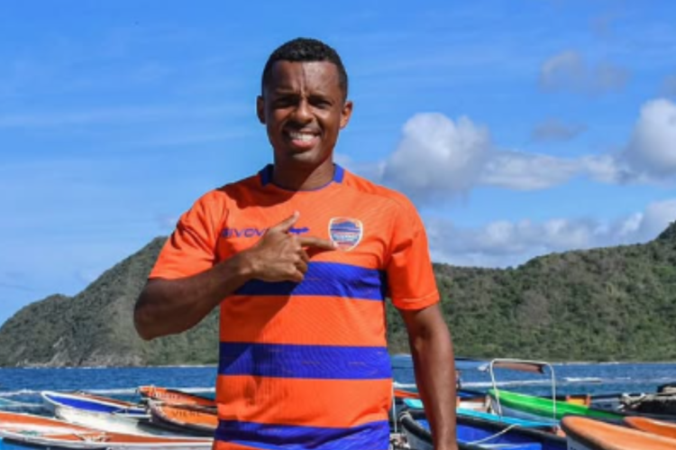 Harrison Contreras pasa a Academia Puerto Cabello con miras a una gran campaña en la Copa Sudamericana