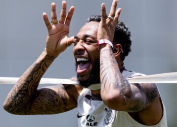 José Martínez habla de jugar en el Corinthians: “Aquí me siento mejor físicamente”