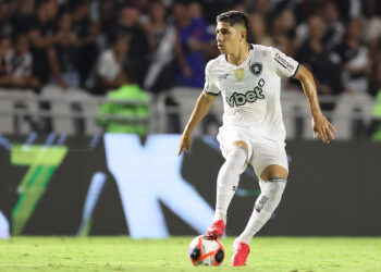 Botafogo de Jefferson Savarino pierde y queda eliminado del Cariocão 2025