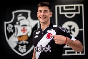Necaxa da por perdido a Nahuel Ferraresi y analiza fichar al defensa del Vasco