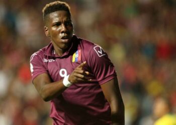 Club argentino llega a un acuerdo con Jan Hurtado, ex Boca Juniors, Bragantino y Atlético-GO; conocer detalles