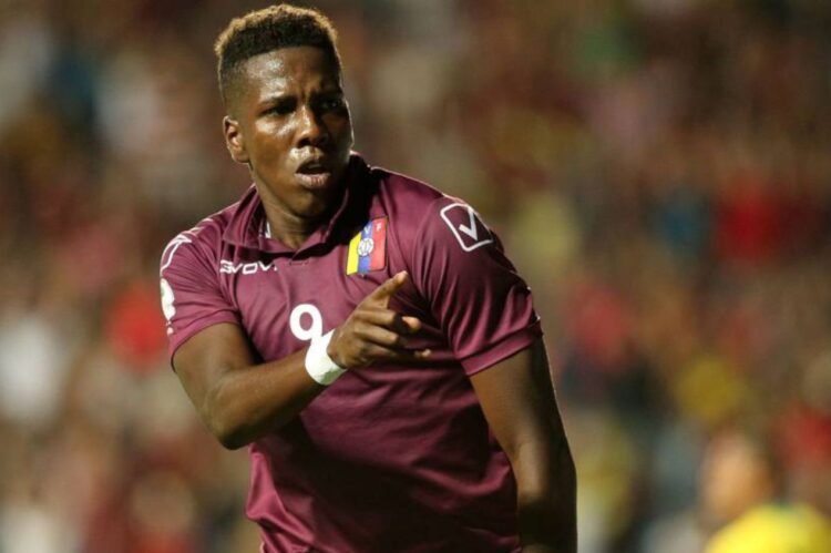 Club argentino llega a un acuerdo con Jan Hurtado, ex Boca Juniors, Bragantino y Atlético-GO; conocer detalles