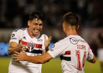Necaxa formaliza tercera propuesta por Nahuel Ferraresi, del São Paulo; conocer detalles