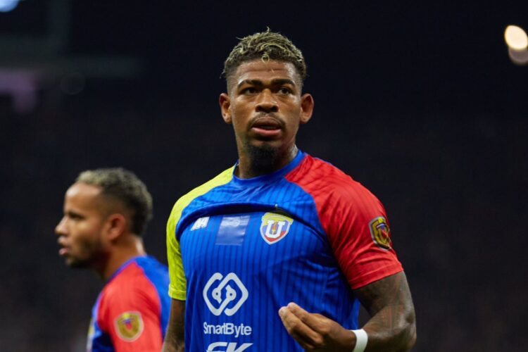 Cuesta marcó uno de los goles de la UCV en la derrota por 3-2 ante el Corinthians en la Copa Libertadores