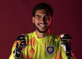 El portero venezolano del Orlando City brilla en su debut con victoria en la MLS