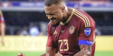 Salomón Rondón decide, Venezuela vence a Perú y sigue con chances de ir al Mundial