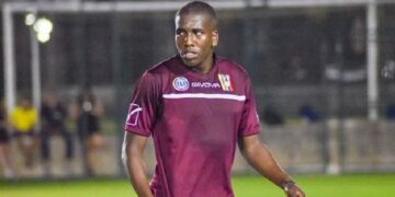 Jan Hurtado en Vinotinto