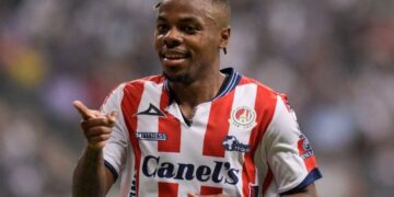 El club de Jhon Murillo cambia de entrenador tras la derrota ante Pachuca en la Liga MX