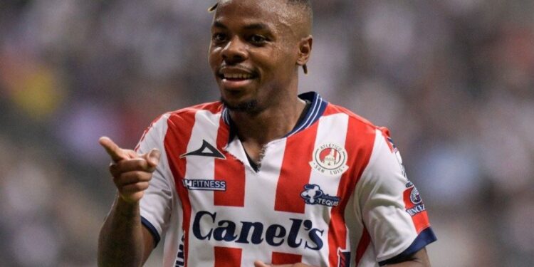 El club de Jhon Murillo cambia de entrenador tras la derrota ante Pachuca en la Liga MX