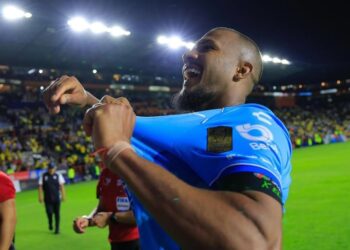 Salomón Rondón guía al Pachuca a los cuartos de final con un gol heroico