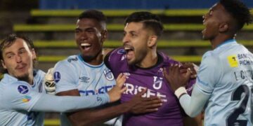 Universidad Católica confirma lesión y Rafael Romo será operado del tobillo