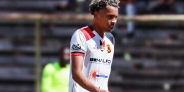 Conoce a Luis Rumbos, el gigante venezolano de 1,93 m que lo dejó todo para brillar en el Rangers de Chile