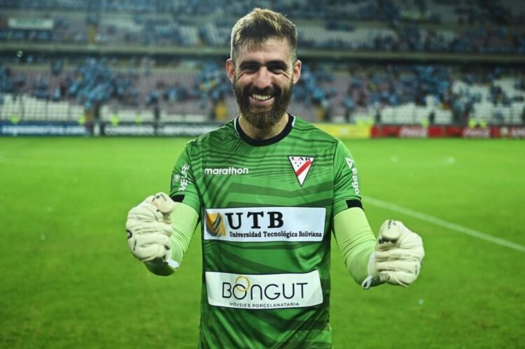 Alain Baroja renueva con Always Ready por dos años tras ser elegido mejor arquero de Bolivia