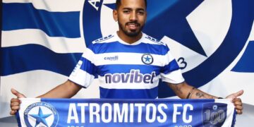 Bryan Palmezano brilla en Grecia con su primer gol en Europa