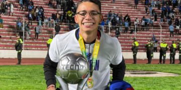 Gabriel González, el maracucho que hizo historia como campeón con Bolívar a los 22 años