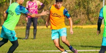 Luis Carrero despierta interés en Europa y entra en la mira del Fenerbahçe y otros grandes clubes