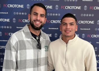 Giancarlo Simigliani, joven venezolano, es nuevo refuerzo del FC Crotone de la Serie C de Italia