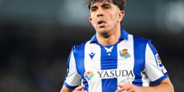 Jon Aramburu de la Real Sociedad entra en la mira del City Group