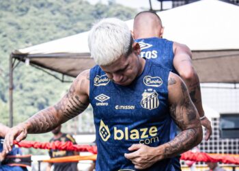 Yeferson Soteldo sufre una nueva lesión en el muslo y será baja en el Santos