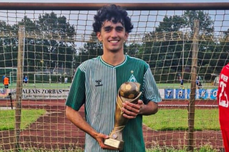 Hijo de venezolanos, Tomás Collevecchio alzó una copa en Alemania y se mete en el radar de la FVF