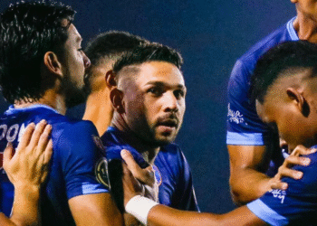 En primer lugar, Deportivo La Guaira sigue teniendo una gran campaña en la Liga Futve. El equipo actualmente lidera el grupo A