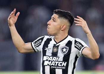Botafogo renueva contrato con Jefferson Savarino: Descubre salario, duración del contrato y rescisión