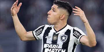 Botafogo renueva contrato con Jefferson Savarino: Descubre salario, duración del contrato y rescisión