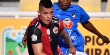 ¡Bombazo en la banda! Santiago Guzmán firma con Estudiantes de Mérida y rechaza ofertas de tres países