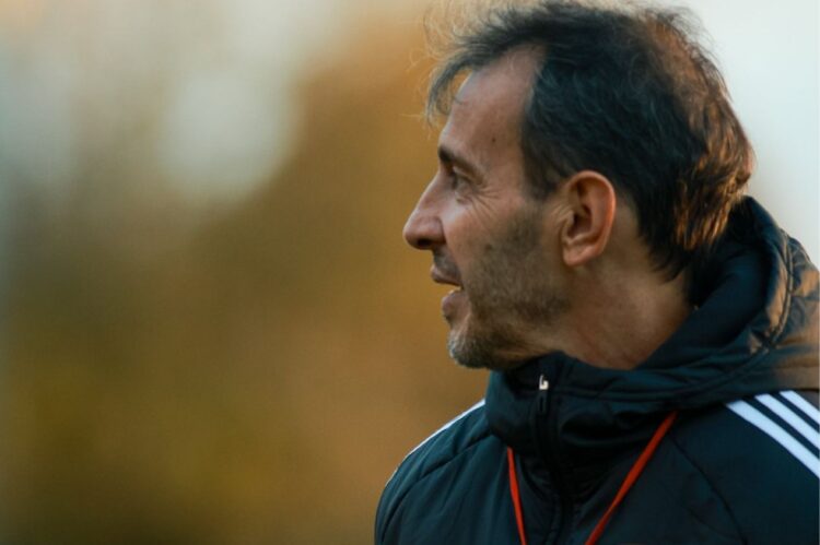 La FCF prioriza a Sebastián Beccacece para la selección chilena y tiene a Fernando Batista como alternativa