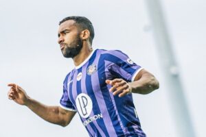 De Yangel Herrera a José Martínez: los futbolistas venezolanos mejor pagados del 2025