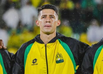 Leonardo Flores se quedó en el banco, Bucaramanga venció al Mineiro pero cayó por penales y se despidió de la Sudamericana