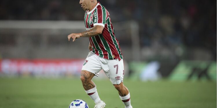 Yeferson Soteldo tuvo un rendimiento inferior al esperado en la derrota del Fluminense ante el Cruzeiro