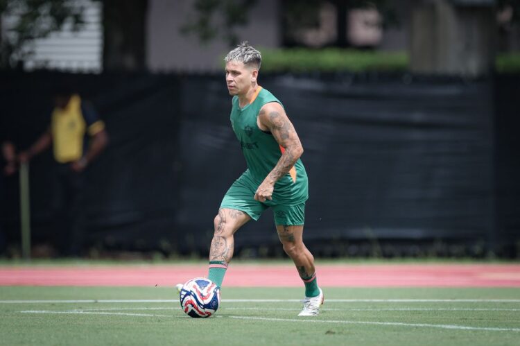 Sin Yeferson Soteldo, Santos busca un delantero goleador y evalúa a un jugador destacado del fútbol español