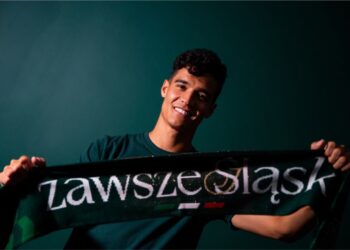 Jorge Yriarte debutó con buen rendimiento en el Slask Wroclaw, pero su equipo cayó en Polonia