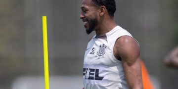 Sin José Martínez, Corinthians empata 1-1 con Fortaleza y sigue bajo presión en el Brasileirao