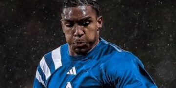 Christian Makoun salió desde el banco y participó en la victoria 2-0 del Levski Sofia sobre el Slavia