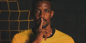 Sergio Córdova destaca, pero sigue sin marcar con el Young Boys en la Liga Suiza