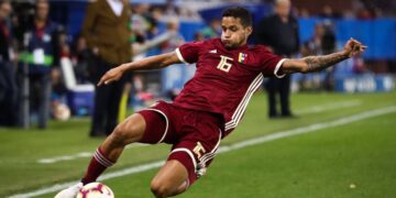 ¿En qué club Roberto Rosales vivió el mejor momento de su carrera?