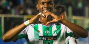 ¿En qué club Robinson Flores vivió el mejor momento de su carrera?