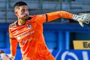 Consulta la evolución salarial de Rafael Romo en la Universidad Católica