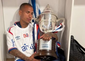 Consulta la evolución salarial de Rómulo Otero en el Nacional