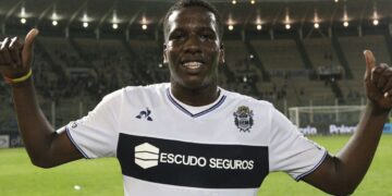 Consulta la evolución salarial de Jan Hurtado en Gimnasia