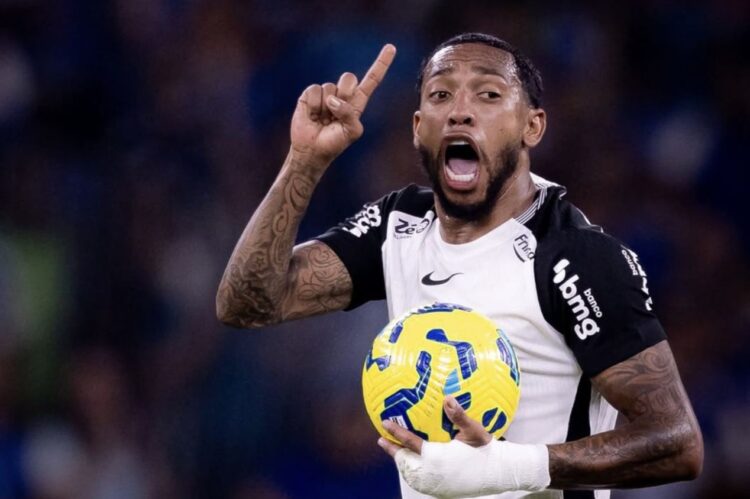 Consulta la evolución salarial de José Martínez en el Corinthians