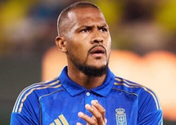 ¿Cuál es el salario de Salomón Rondón en el Real Oviedo?