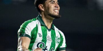 Consulta la evolución salarial de Wilker Ángel en el Juventude