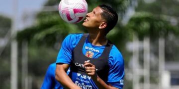 Revisa la evolución salarial de Edson Castillo, del Carabobo FC
